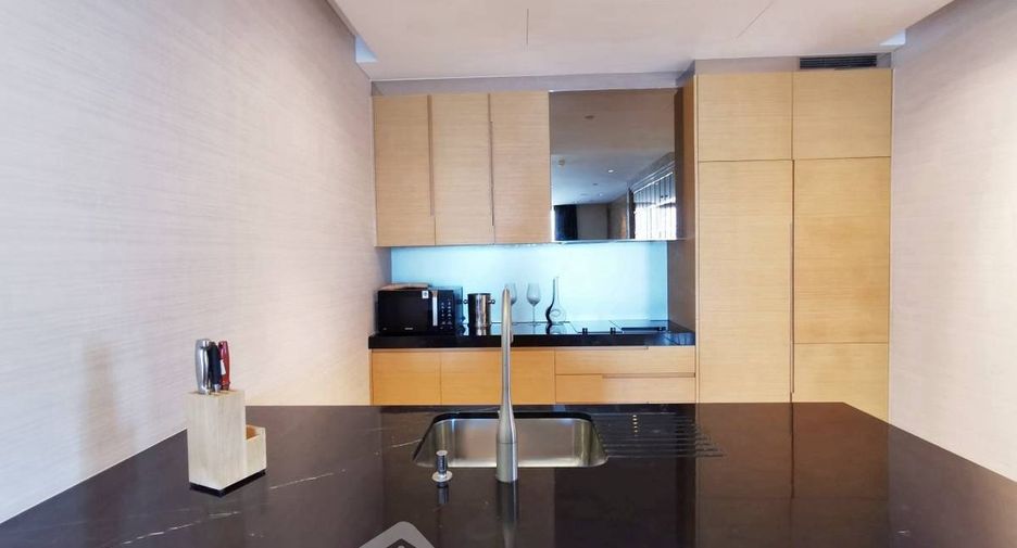 For rent 2 bedrooms condo in Sathon, Bangkok