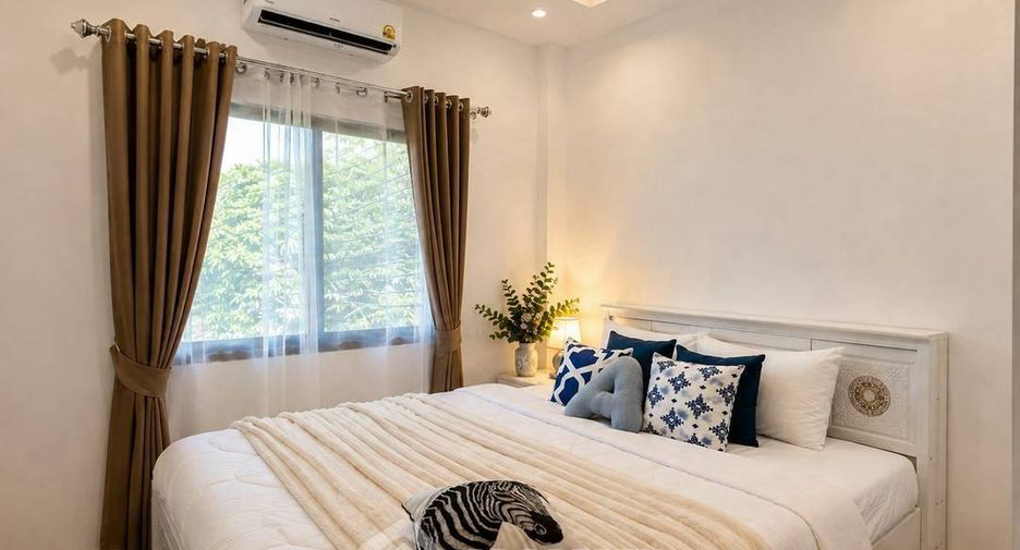 Casa adosada en alquiler de 4 habitaciones en Bang Lamung, Chonburi