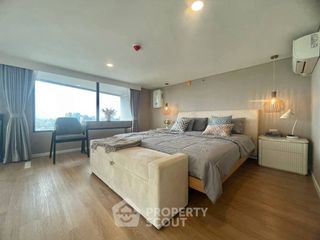 Condo en alquiler de 2 habitaciones en Huai Khwang, Bangkok