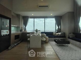 Condo en alquiler de 2 habitaciones en Huai Khwang, Bangkok