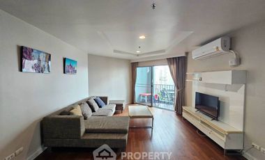 For rent 2 bedrooms condo in Huai Khwang, Bangkok