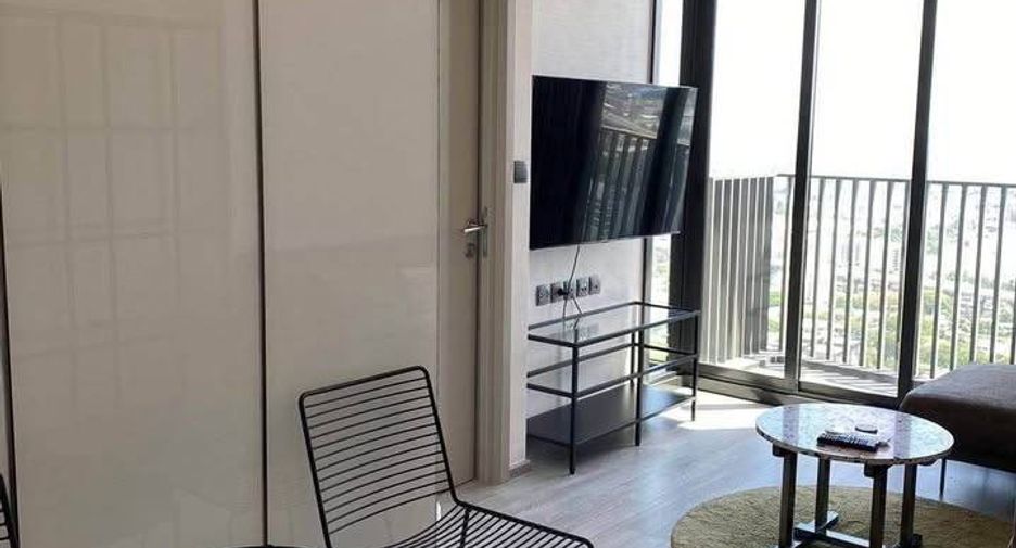 For rent 1 bed condo in Phra Khanong, Bangkok