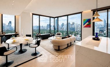 For rent 3 bedrooms condo in Sathon, Bangkok