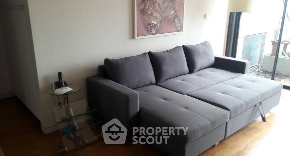 For rent 2 bedrooms condo in Sathon, Bangkok