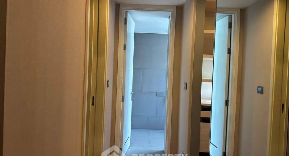 For rent 2 bedrooms condo in Sathon, Bangkok