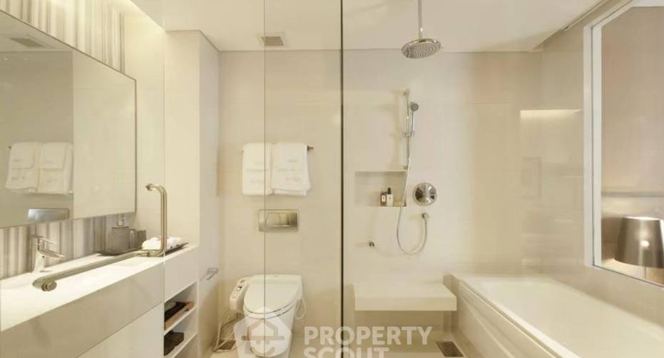 Condo en alquiler de 1 habitaciones en Khlong Toei, Bangkok