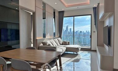 À louer 2 chambres condo à Watthana, Bangkok