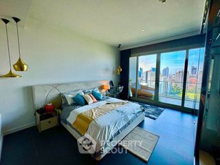 For rent 2 bedrooms condo in Pathum Wan, Bangkok