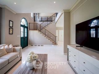 For rent 4 bedrooms house in Saphan Sung, Bangkok