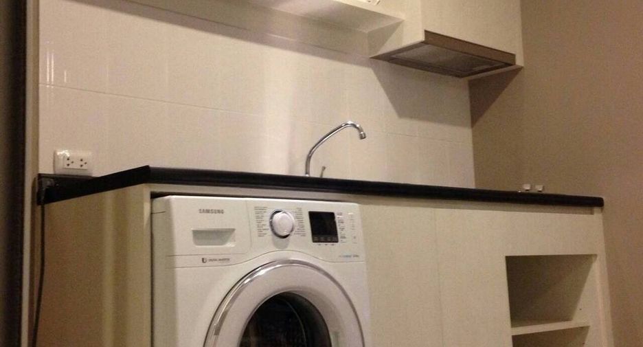 For rent 1 bed condo in Huai Khwang, Bangkok