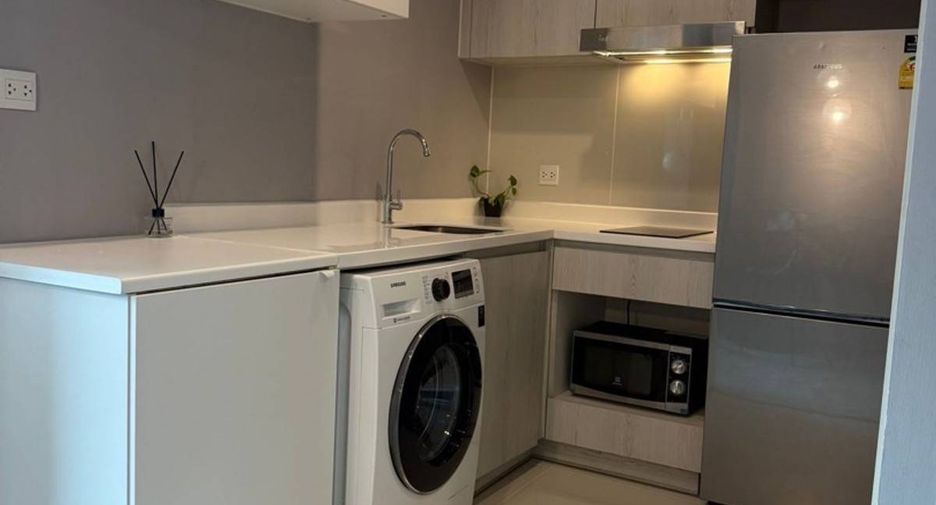Condo en alquiler de 1 habitaciones en Pathum Wan, Bangkok