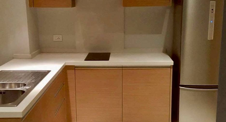 Condo en alquiler de 1 habitaciones en Khlong Toei, Bangkok