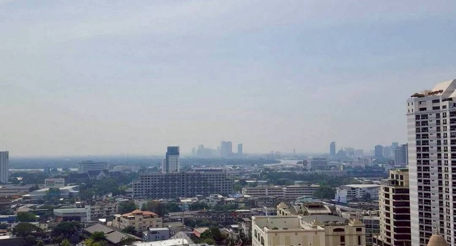 Condo en alquiler de 1 habitaciones en Khlong Toei, Bangkok