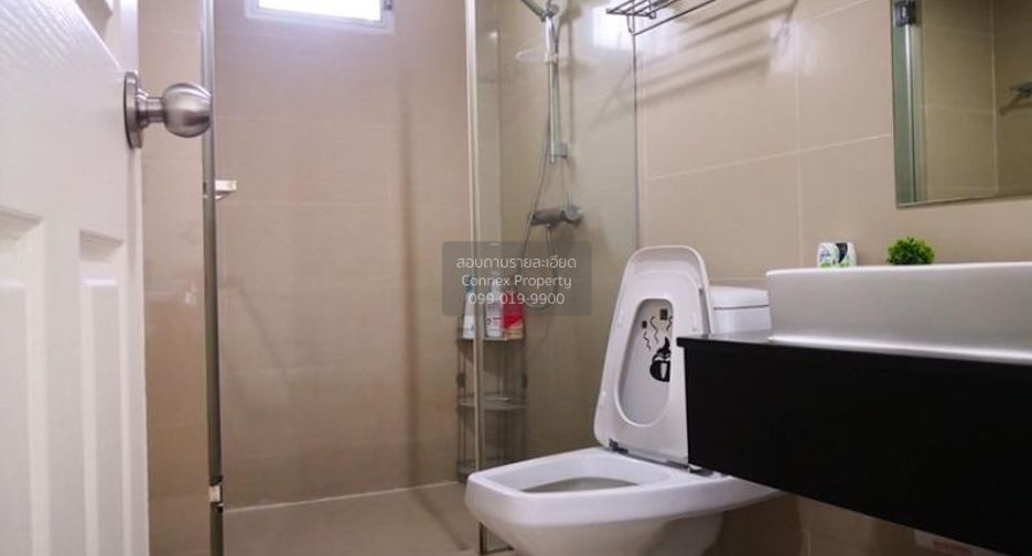 For rent 2 bedrooms condo in Huai Khwang, Bangkok