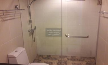 For rent 2 bedrooms condo in Huai Khwang, Bangkok