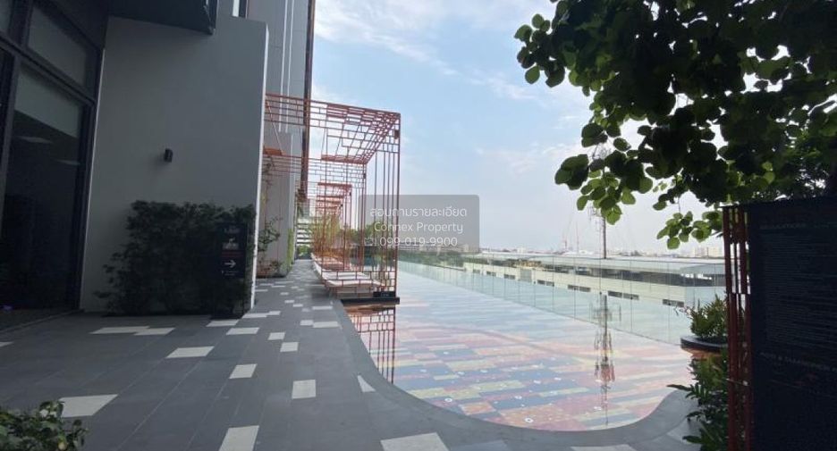 For rent 2 bedrooms condo in Phra Khanong, Bangkok