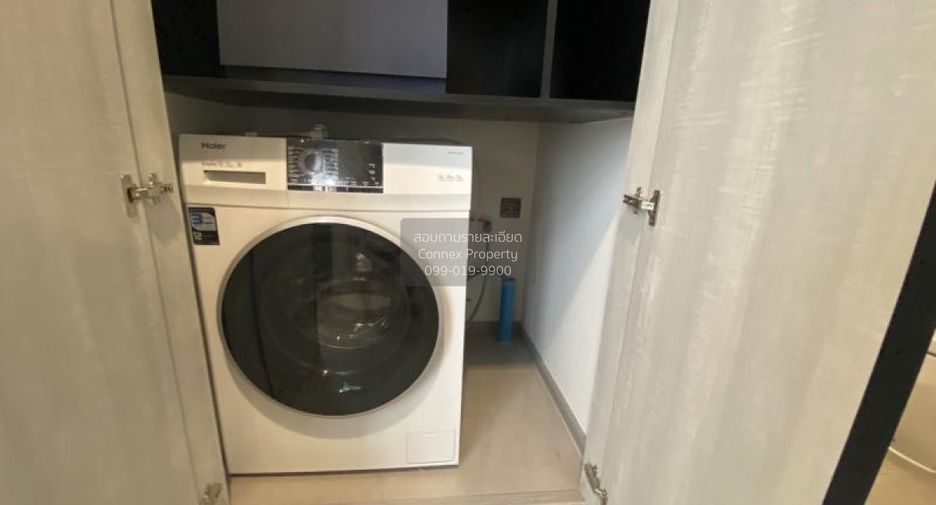 For rent 2 bedrooms condo in Phra Khanong, Bangkok