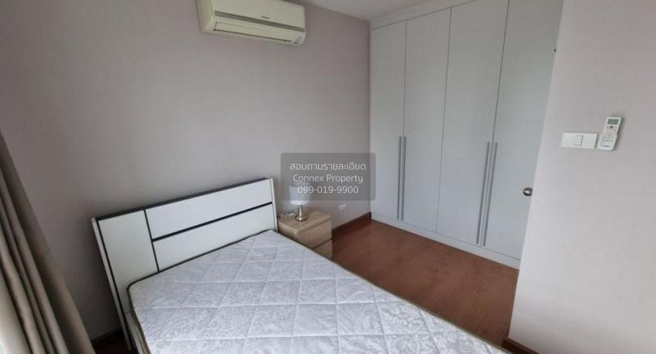 For rent 2 bedrooms condo in Huai Khwang, Bangkok