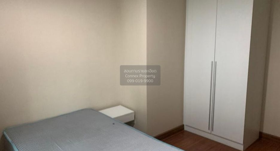 For rent 2 bedrooms condo in Huai Khwang, Bangkok