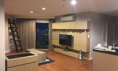 For rent 2 bedrooms condo in Huai Khwang, Bangkok