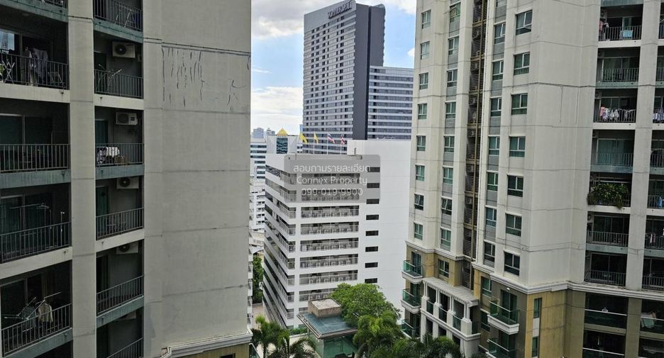 À louer 2 chambres condo à Huai Khwang, Bangkok