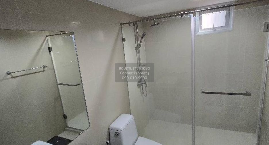 Wohnung zur Miete mit 2 Zimmer in Huai Khwang, Bangkok
