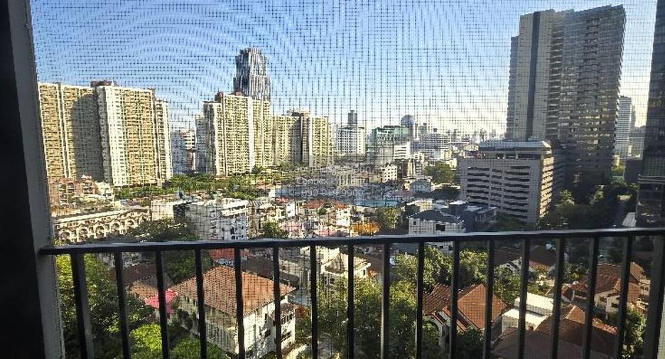 Wohnung zur Miete mit 2 Zimmer in Huai Khwang, Bangkok