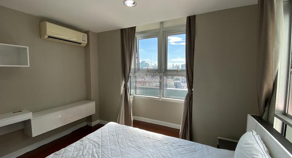 For rent 5 bedrooms condo in Huai Khwang, Bangkok