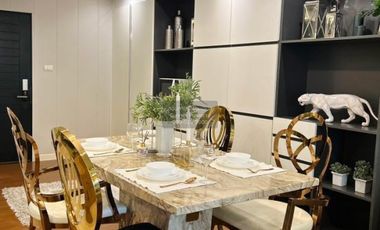 For rent 3 bedrooms condo in Huai Khwang, Bangkok