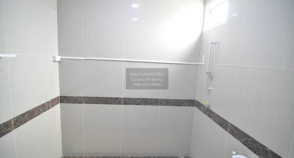 Reihenhaus zur Miete mit 4 Zimmer in Bang Kapi, Bangkok