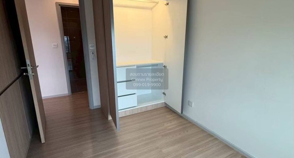 For rent 3 bedrooms condo in Phaya Thai, Bangkok