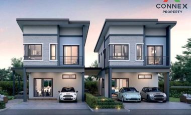 For rent 3 bedrooms townhouse in Thung Khru, Bangkok
