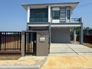 Casa en alquiler de 3 habitaciones en Sam Phran, Nakhon Pathom