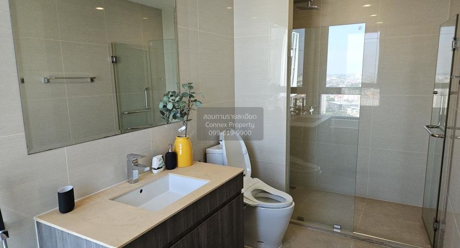 Condo en alquiler de 2 habitaciones en Bang Na, Bangkok