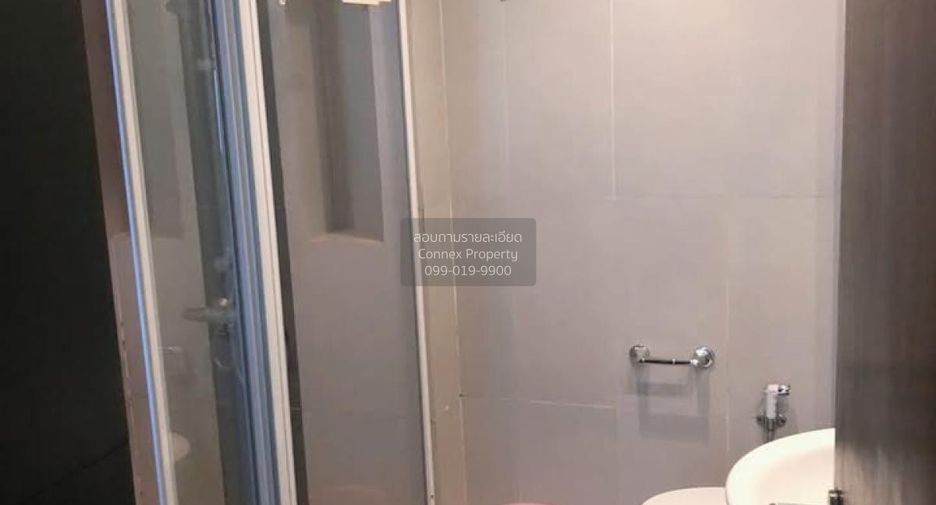 For rent 2 bedrooms condo in Phaya Thai, Bangkok