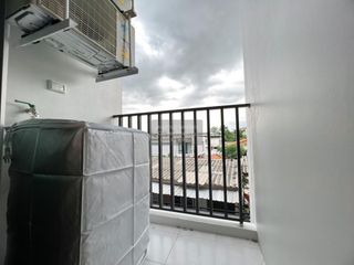 For rent 1 bed condo in Wang Thonglang, Bangkok