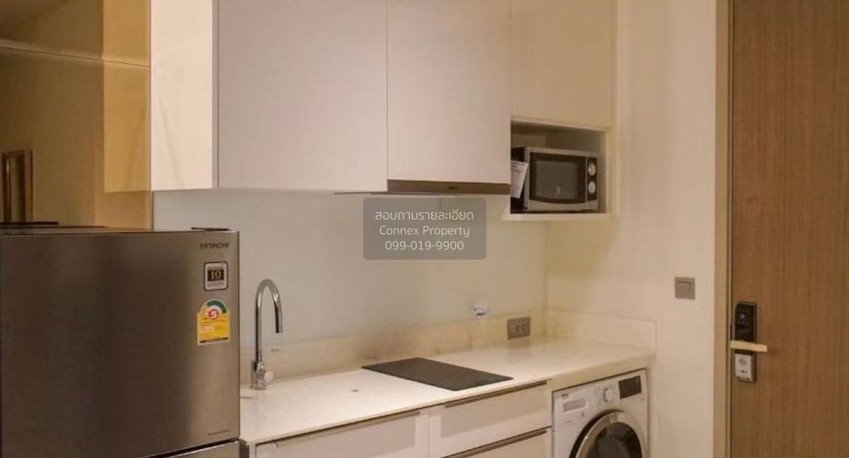 Wohnung zur Miete mit 1 Zimmer in Bang Rak, Bangkok