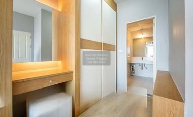Condo en alquiler de 2 habitaciones en Khlong San, Bangkok