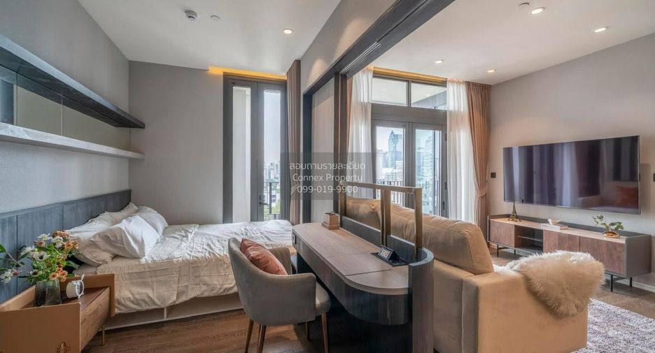 For rent 2 bedrooms condo in Khlong Toei, Bangkok