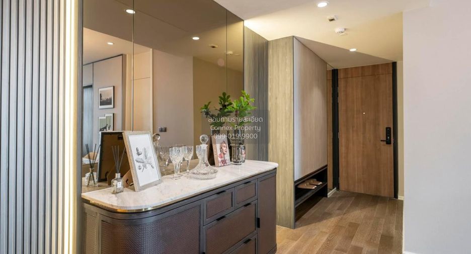 For rent 2 bedrooms condo in Khlong Toei, Bangkok