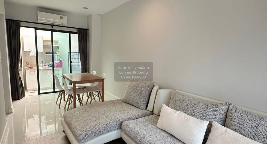 For rent 2 bedrooms townhouse in Sai Mai, Bangkok