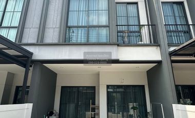 For rent 2 bedrooms townhouse in Sai Mai, Bangkok