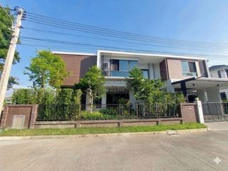 Casa en alquiler de 4 habitaciones en Mueang Samut Sakhon, Samut Sakhon