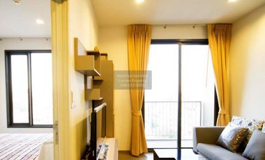 Condo en alquiler de 1 habitaciones en Khlong San, Bangkok