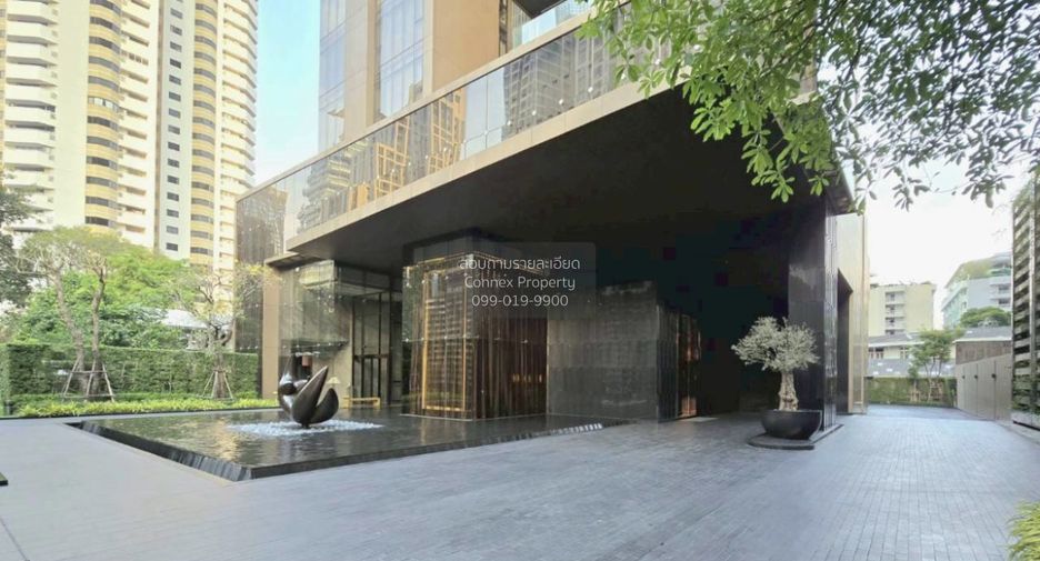 For rent 2 bedrooms condo in Khlong Toei, Bangkok