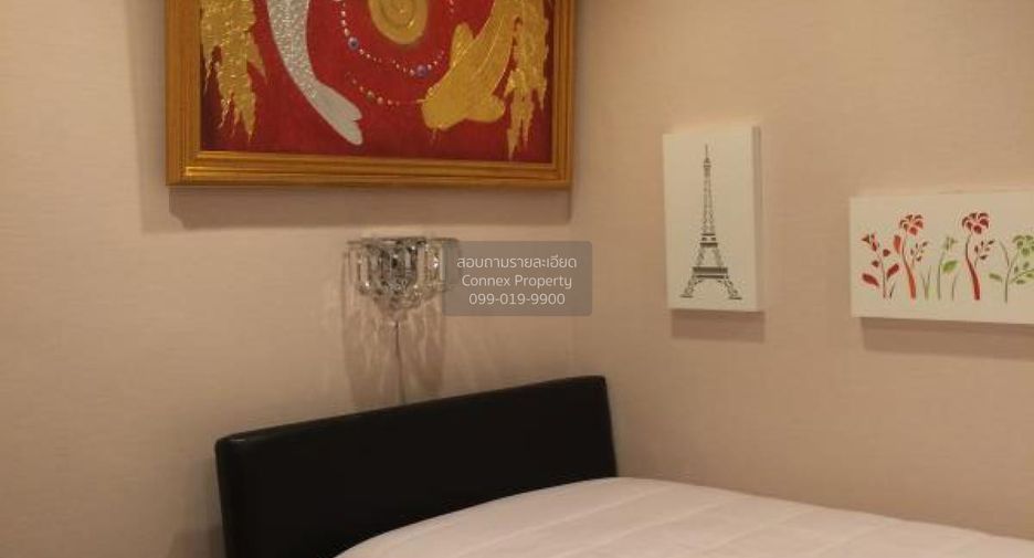 For rent 2 bedrooms condo in Yan Nawa, Bangkok