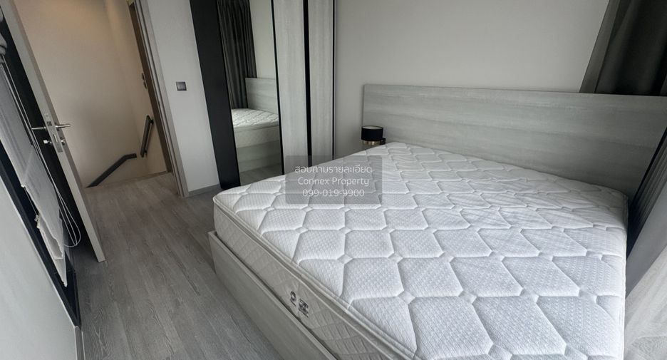 For rent 2 bedrooms condo in Phra Khanong, Bangkok
