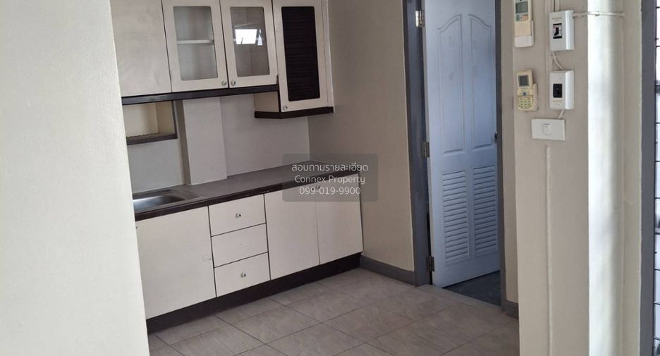For rent 4 ベッドルーム house in Wang Thonglang, Bangkok