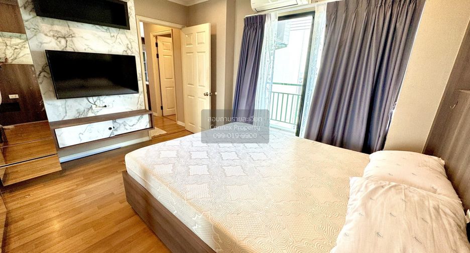 For rent 2 bedrooms condo in Bangkok Noi, Bangkok