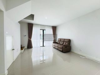 Reihenhaus zur Miete mit 3 Zimmer in Bang Kruai, Nonthaburi
